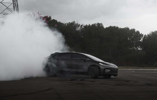 Faraday Future FF 91内饰官图发布