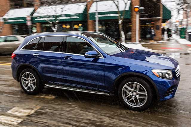 奔驰GLC 2018款 GLC 300 4MATIC 动感型